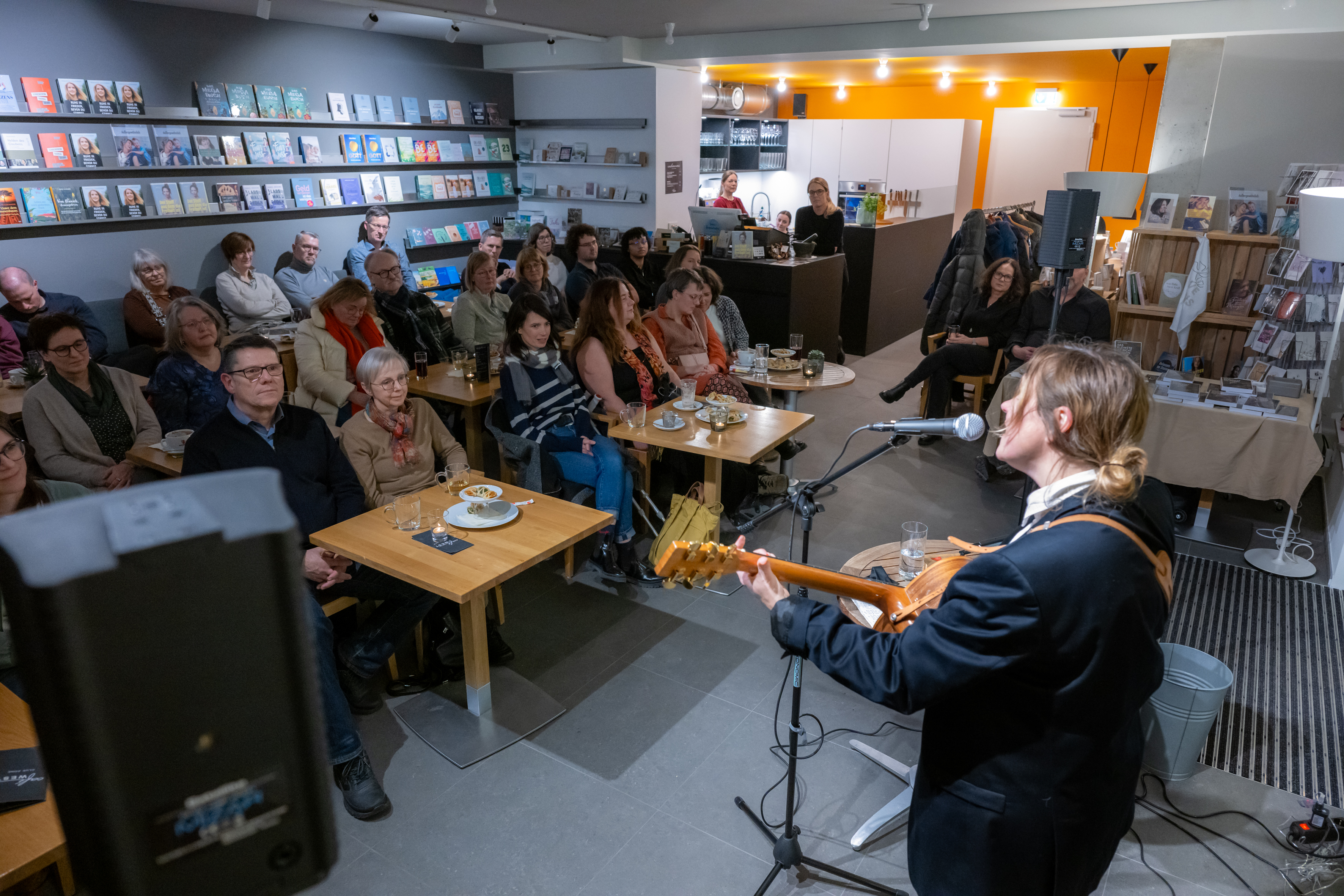 Sara Brendel in Cafe West Schorndorf