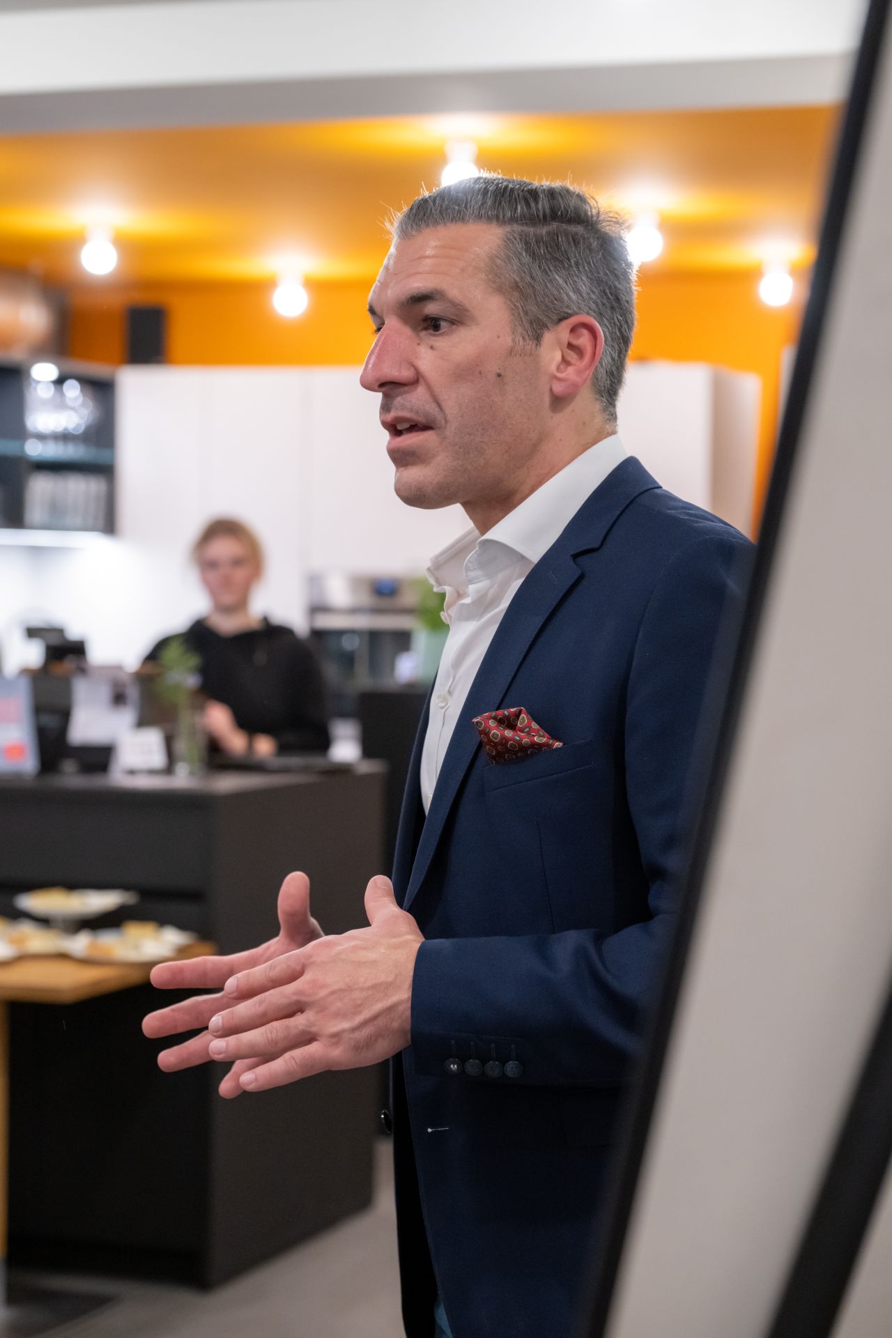 Johanness Grassl im Cafe Schorndorf